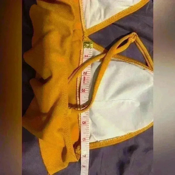 Vintage inspired  bikini top yellow - Picture 3 of 5